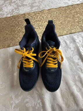 Gravity Defyer XLR8 running shoes Size 8.5